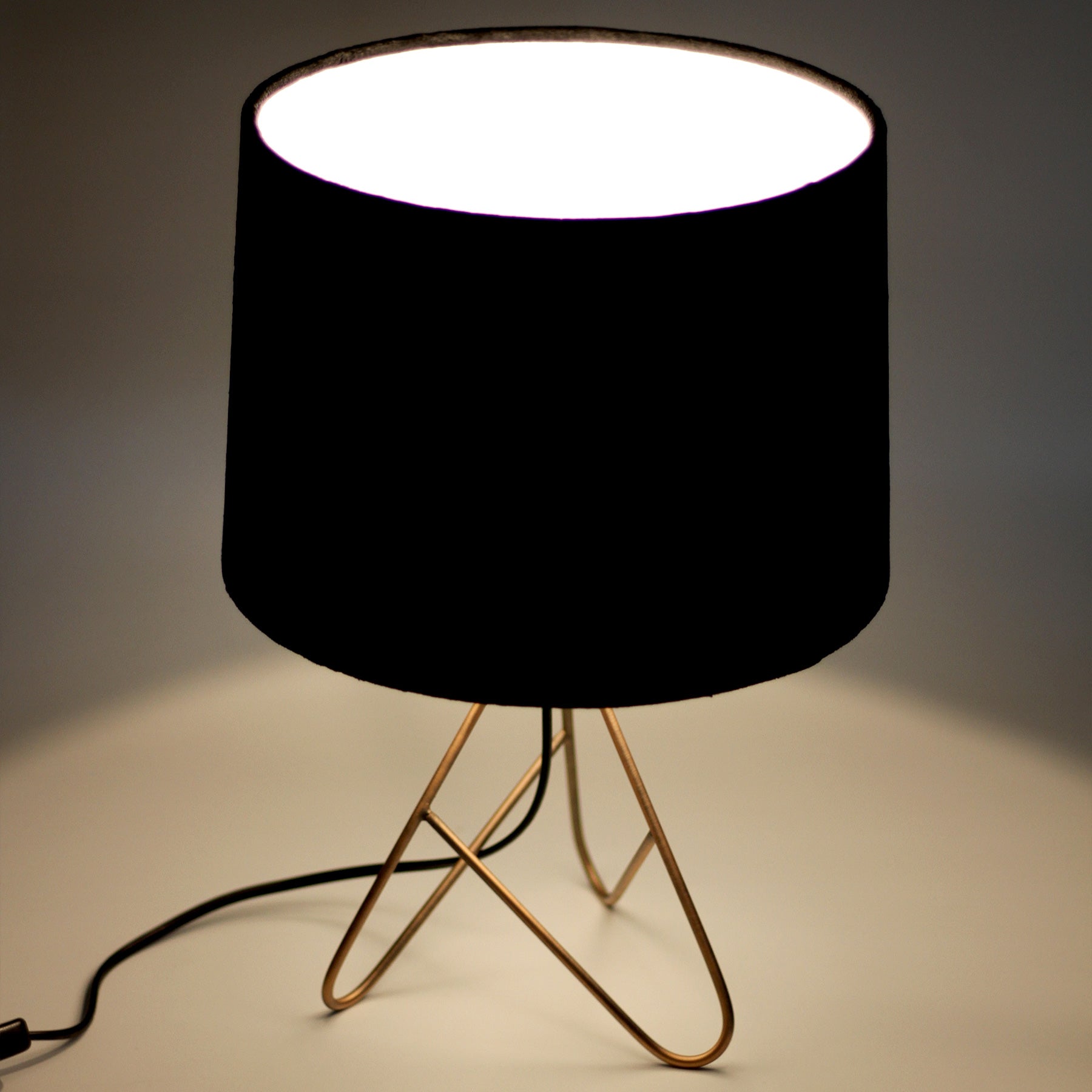 Modren Velvet Shade Table Desk Lamp - Copper & Black