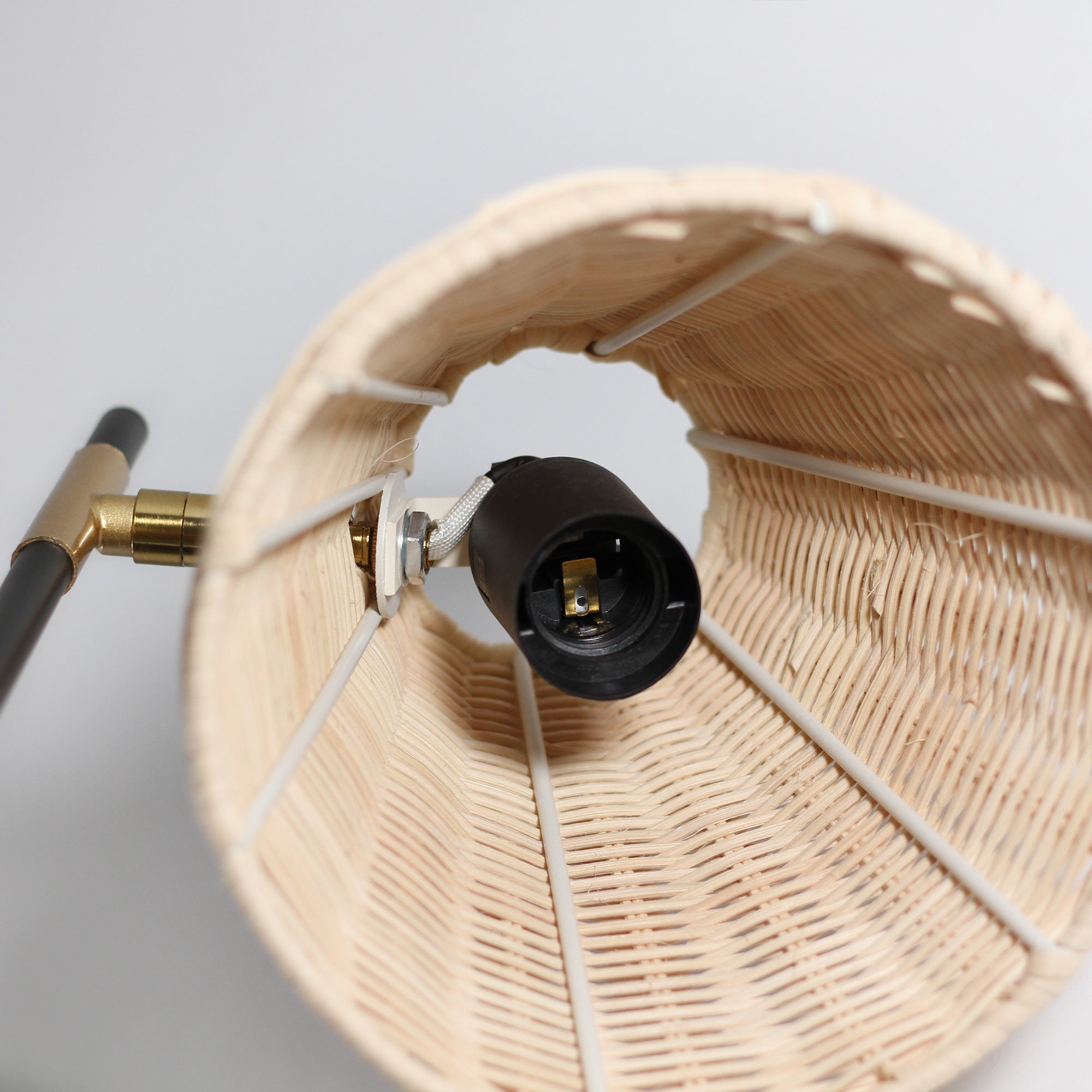 Rattan Shade Table Desk Lamp